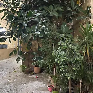 The Paradise House Nápoles